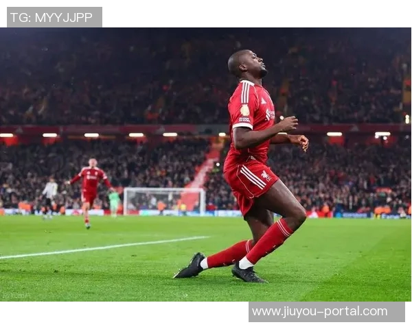 阿森纳惊险逆转利物浦4-3精彩瞬间引发全场狂欢分析