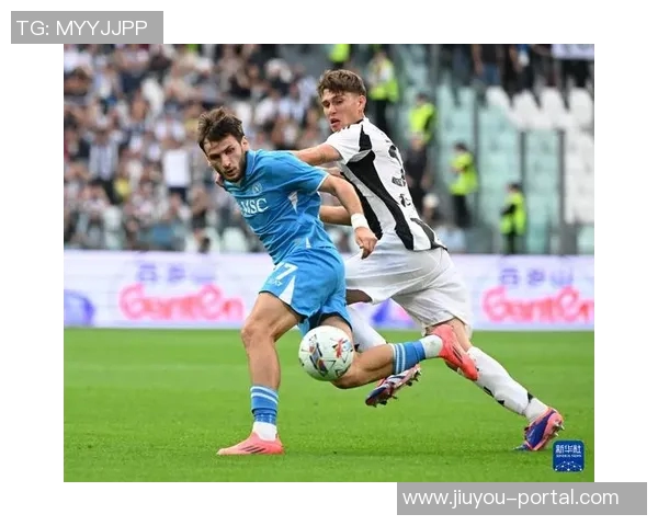 意甲激战：尤文图斯绝杀那不勒斯全场沸腾精彩瞬间回顾与分析