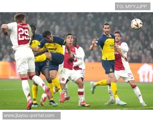 欧联杯精彩对决AC米兰大胜利物浦引发争议判罚全场沸腾