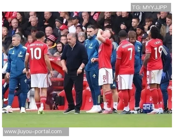 国王杯精彩对决里昂大胜拜仁补时进球引爆全场激情