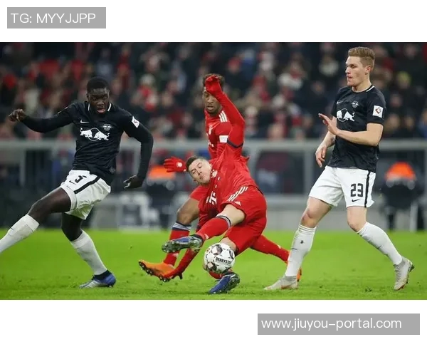 德甲精彩对决莱比锡逆转那不勒斯引发争议判罚全场沸腾